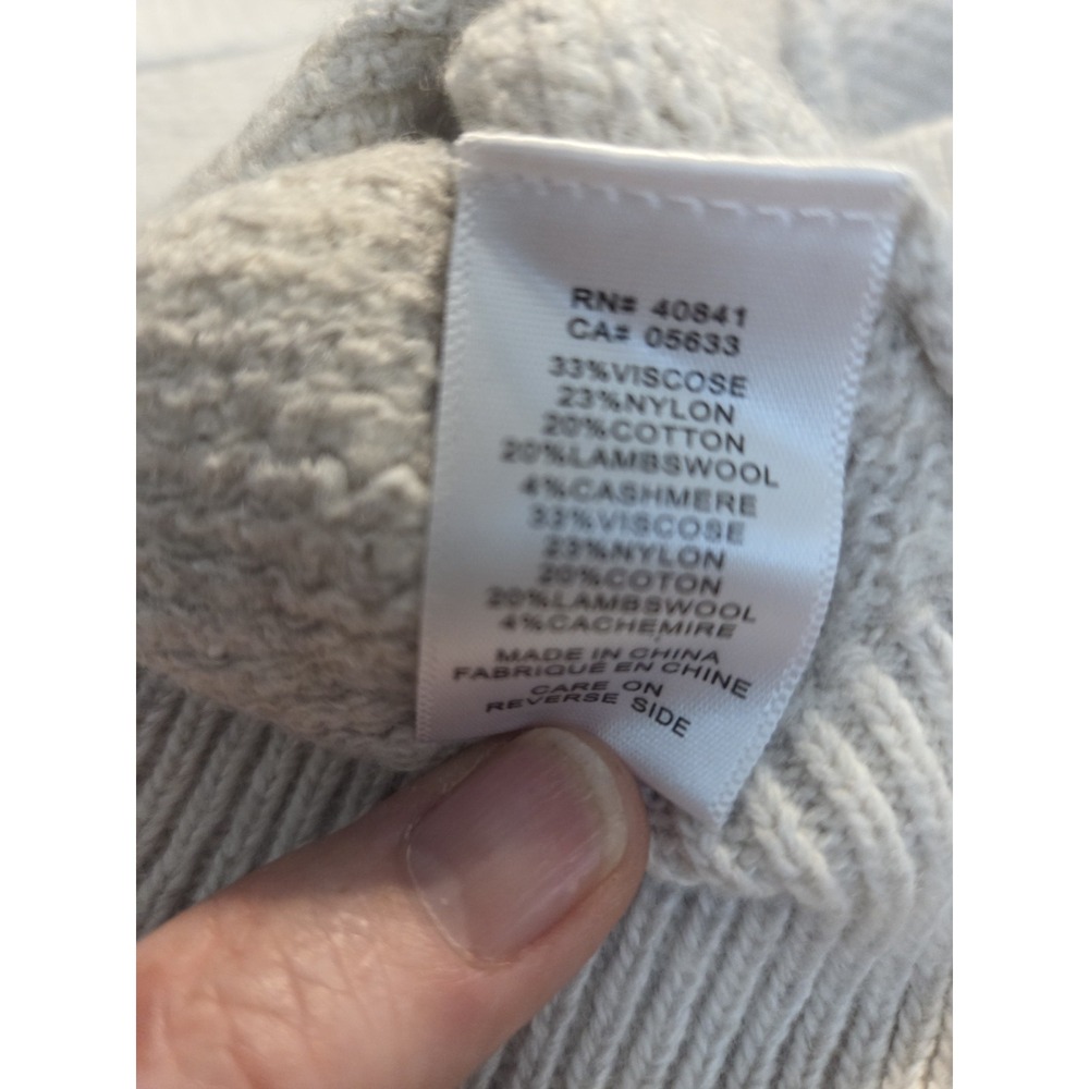 Aventura Sweater Cashmere Off White Size Medium‎ - Picture 4 of 4